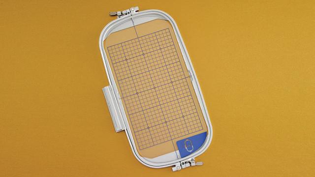 Embroidery_Frame_Grid_7x12_-_Babylock_EF76